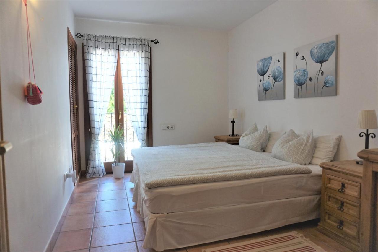 Residencia Cala Dorada Apartment Santanyi Luaran gambar